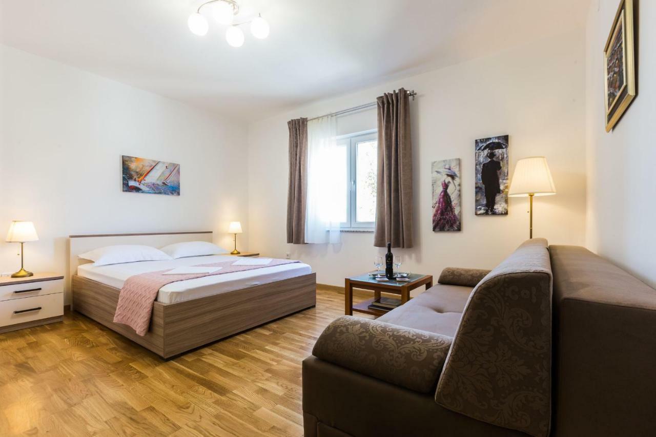 Stine Apartment 扎达尔 外观 照片
