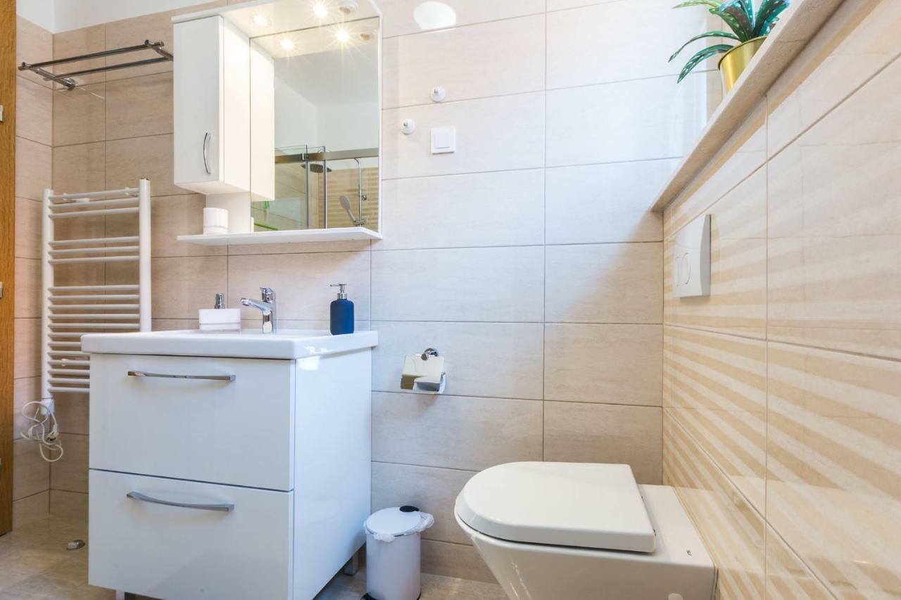 Stine Apartment 扎达尔 外观 照片